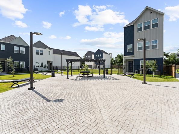 8302 Springwood Canyon Lane, Houston TX 77055