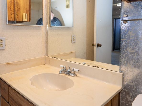 250 El Dorado Boulevard 101, Houston TX 77598