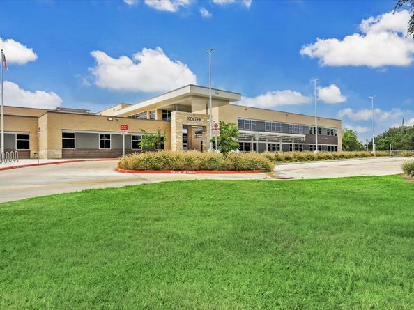 5827 Burlinghall Drive, Houston TX 77035