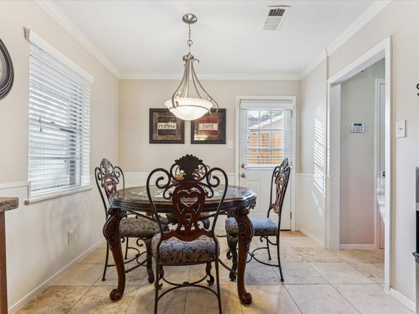 5827 Burlinghall Drive, Houston TX 77035