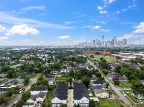 1222 Mcneil Street, Houston TX 77009