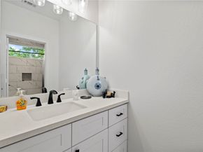 1222 Mcneil Street, Houston TX 77009