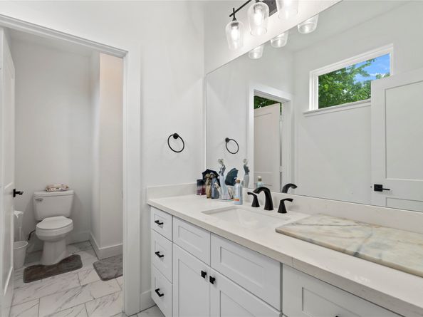 1222 Mcneil Street, Houston TX 77009