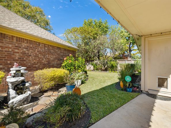 15914 Waybridge Glen Lane, Houston TX 77095