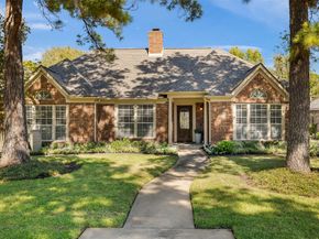 15914 Waybridge Glen Lane, Houston TX 77095