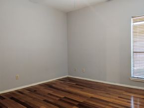 7950 N Stadium Drive 215, Houston TX 77030