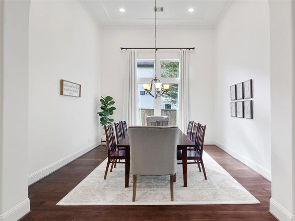 11 Hollyflower Place, The Woodlands TX 77375