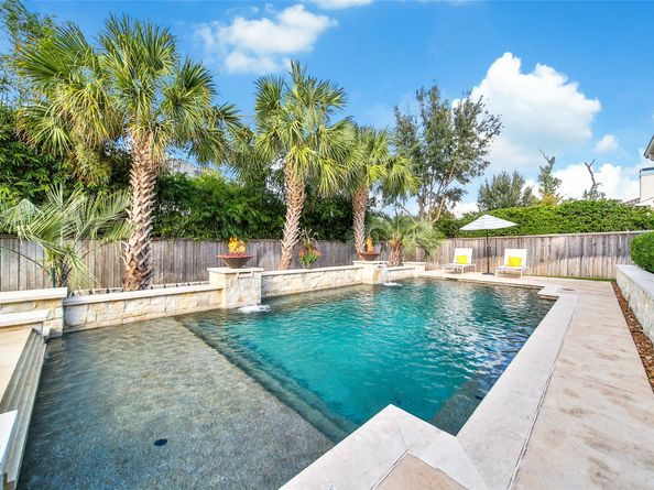 11 Hollyflower Place, The Woodlands TX 77375