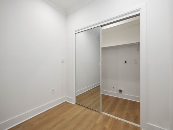 1413 Stanford Street, Houston TX 77019