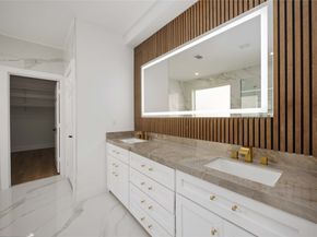 1413 Stanford Street, Houston TX 77019