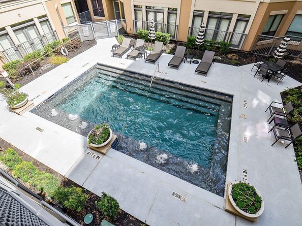 1901 Post Oak Boulevard 4409, Houston TX 77056