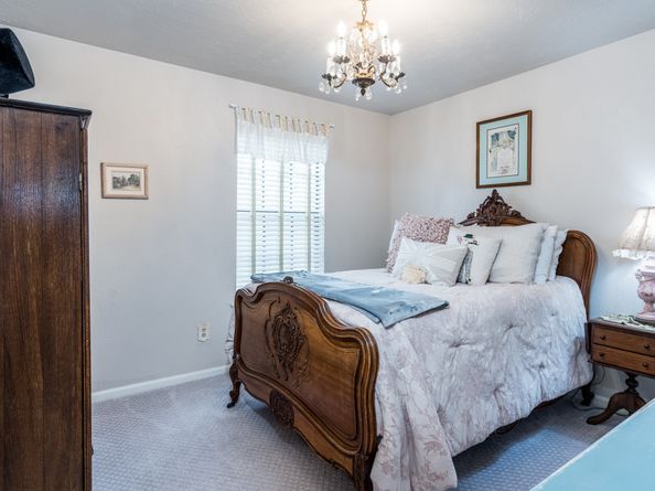 16502 Rainbow Lake Road, Houston TX 77095