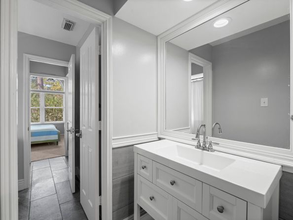 35 S Concord Forest Circle, The Woodlands TX 77381