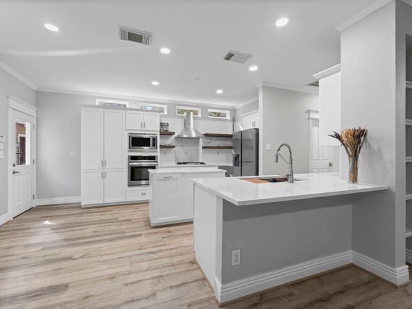 35 S Concord Forest Circle, The Woodlands TX 77381