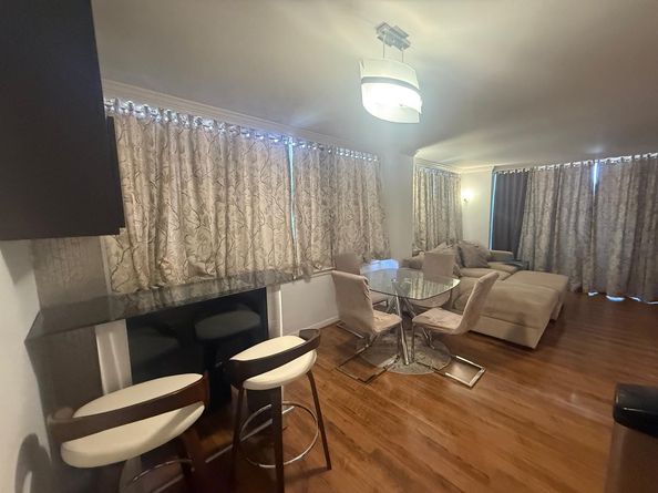 3525 Sage Road 1204, Houston TX 77056