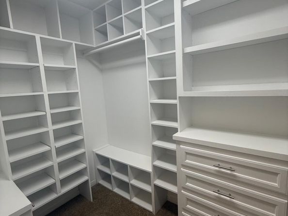 3525 Sage Road 1204, Houston TX 77056