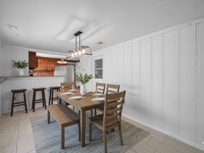 2118 Cheshire Lane, Houston TX 77018