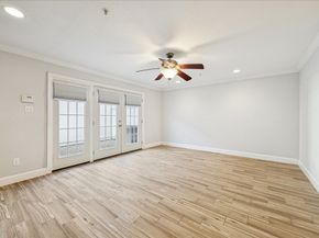 12681 Rip Van Winkle Drive 32, Houston TX 77024