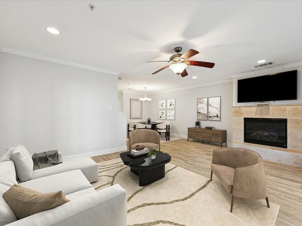 12681 Rip Van Winkle Drive 32, Houston TX 77024