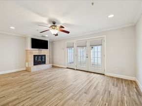 12681 Rip Van Winkle Drive 32, Houston TX 77024