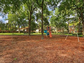 12681 Rip Van Winkle Drive 32, Houston TX 77024