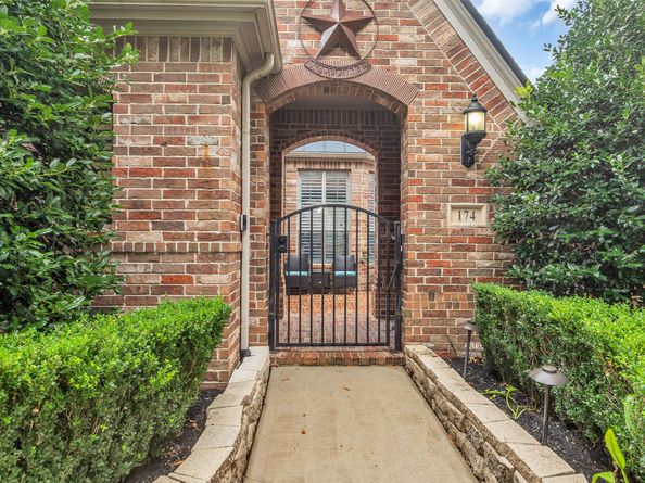 174 N Almondell Way, The Woodlands TX 77354
