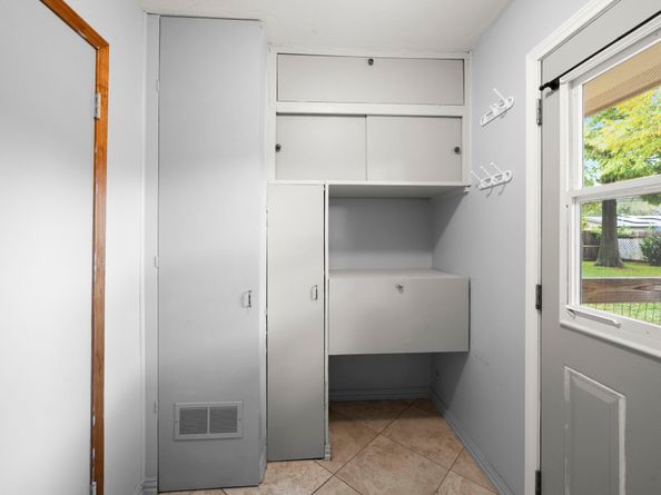 4537 Kingfisher, Houston TX 77035