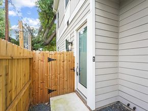 5620 Madison Street, Houston TX 77091