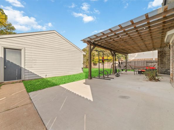 16026 Autumn Falls Lane, Houston TX 77095