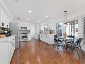 16026 Autumn Falls Lane, Houston TX 77095