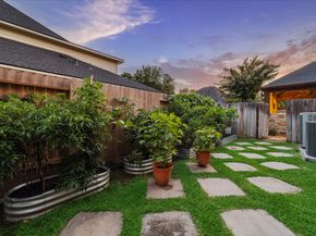 18063 Crescent Royale Way, Humble TX 77346