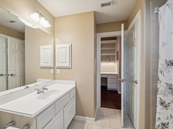 18063 Crescent Royale Way, Humble TX 77346