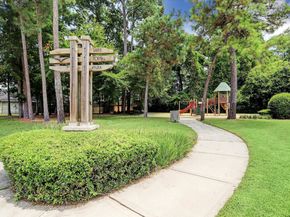 18063 Crescent Royale Way, Humble TX 77346