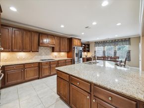 18063 Crescent Royale Way, Humble TX 77346