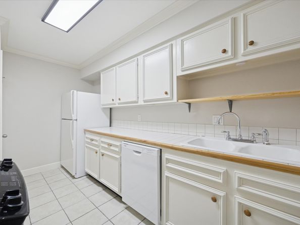 3131 Cummins Street 27, Houston TX 77027