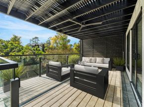 13 Tiel Way, Houston TX 77019