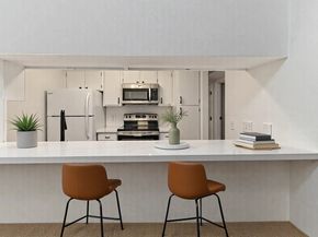 3015 Walnut Bend Lane 31, Houston TX 77042