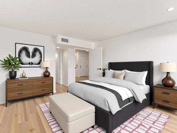 3015 Walnut Bend Lane 31, Houston TX 77042