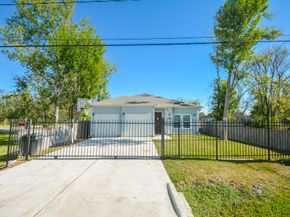 5422 Eastland Street, Houston TX 77028