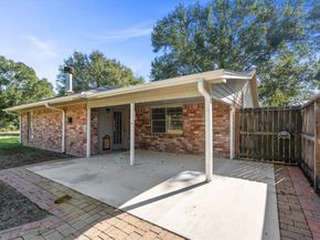 104 Anna Street, Tomball TX 77375