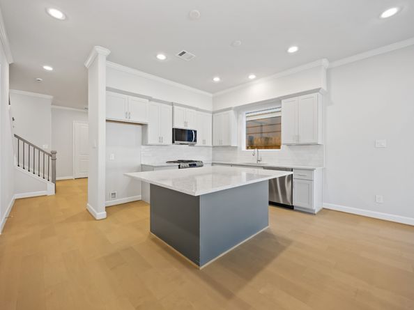 1818 Colquitt Street, Houston TX 77098