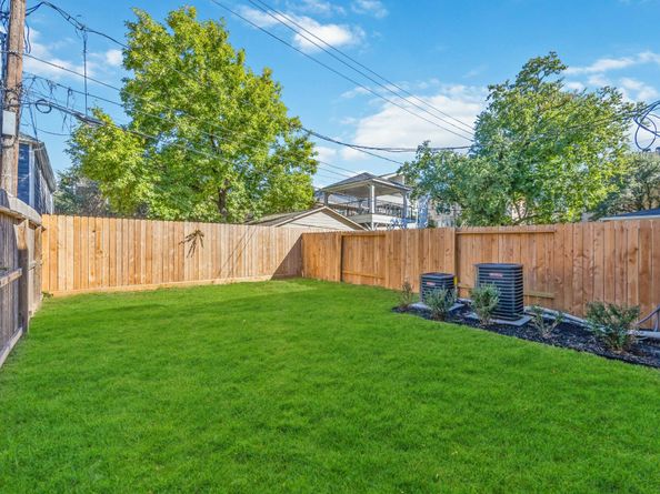 1818 Colquitt Street, Houston TX 77098