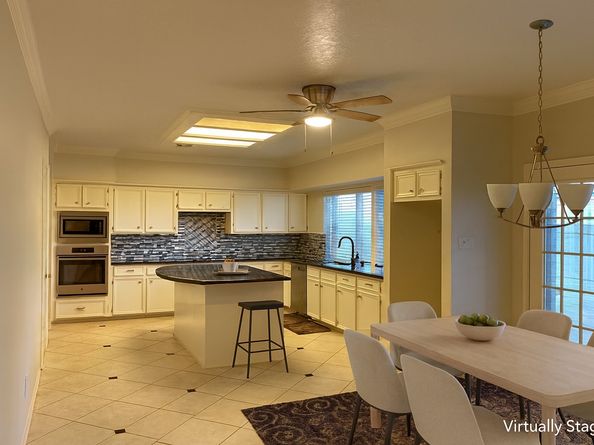 7915 Capri Circle, Houston TX 77095