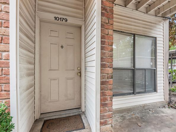 10179 Oakberry Street, Houston TX 77042