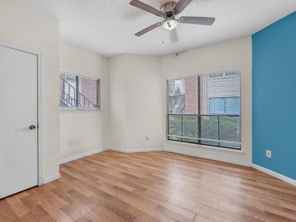 10179 Oakberry Street, Houston TX 77042