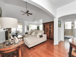 2400 Mccue Road 424, Houston TX 77056