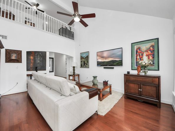 2400 Mccue Road 424, Houston TX 77056