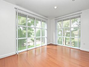 2400 Mccue Road 424, Houston TX 77056