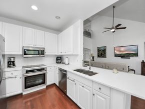 2400 Mccue Road 424, Houston TX 77056