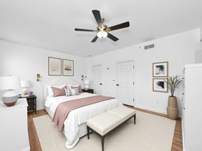 2400 Mccue Road 424, Houston TX 77056